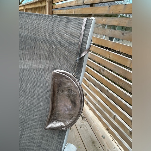 Belen Echandia Wrist Bag - Picture 1 of 4